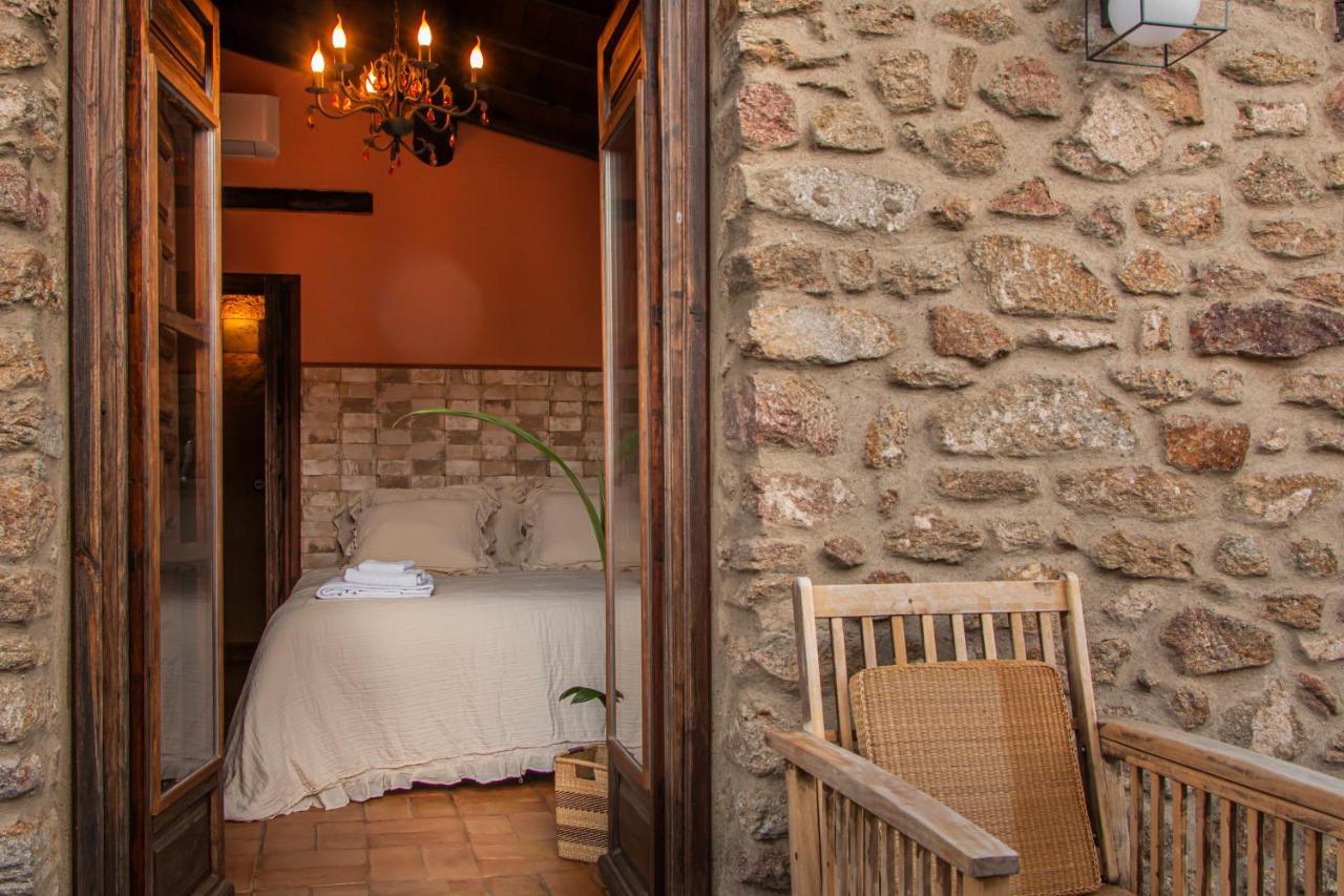 Villa Terracea à Hoyos Extérieur photo