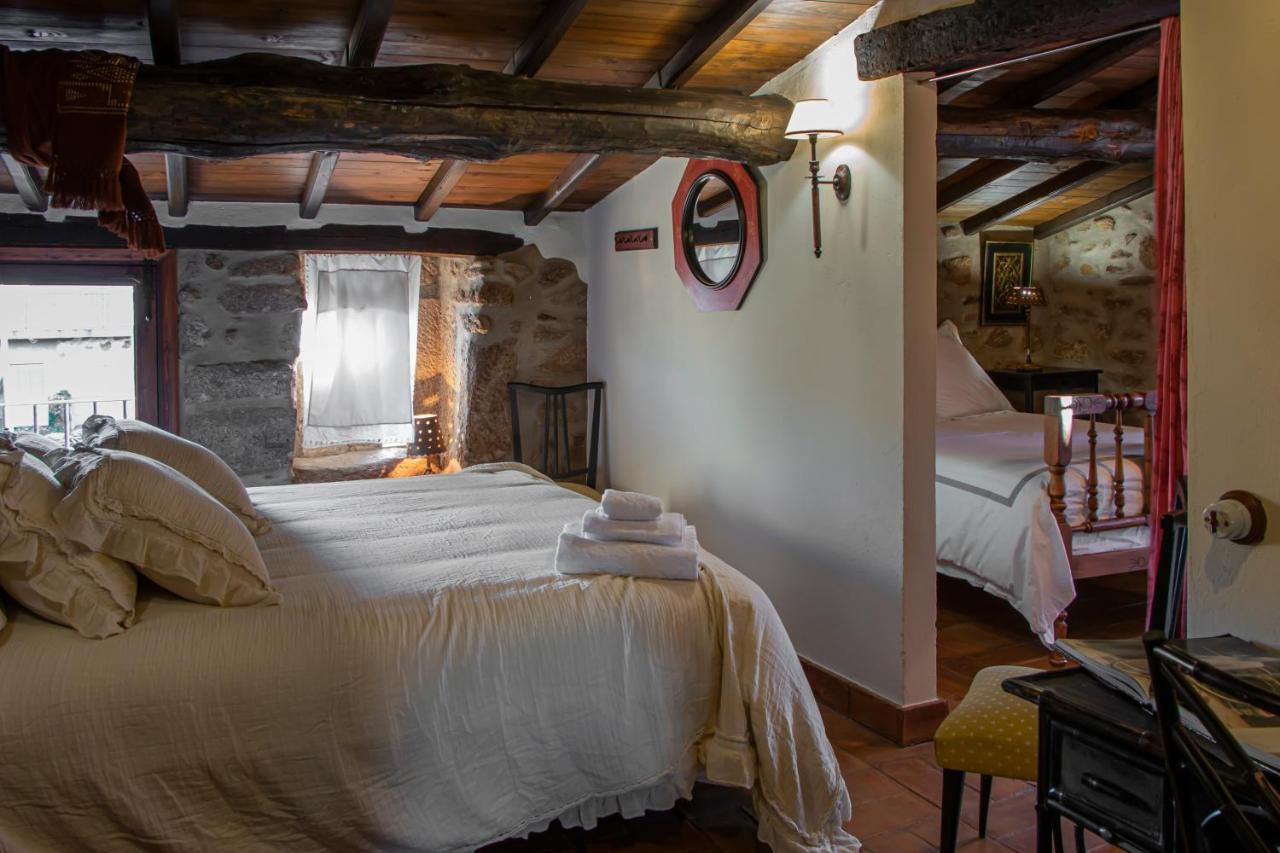 Villa Terracea à Hoyos Extérieur photo