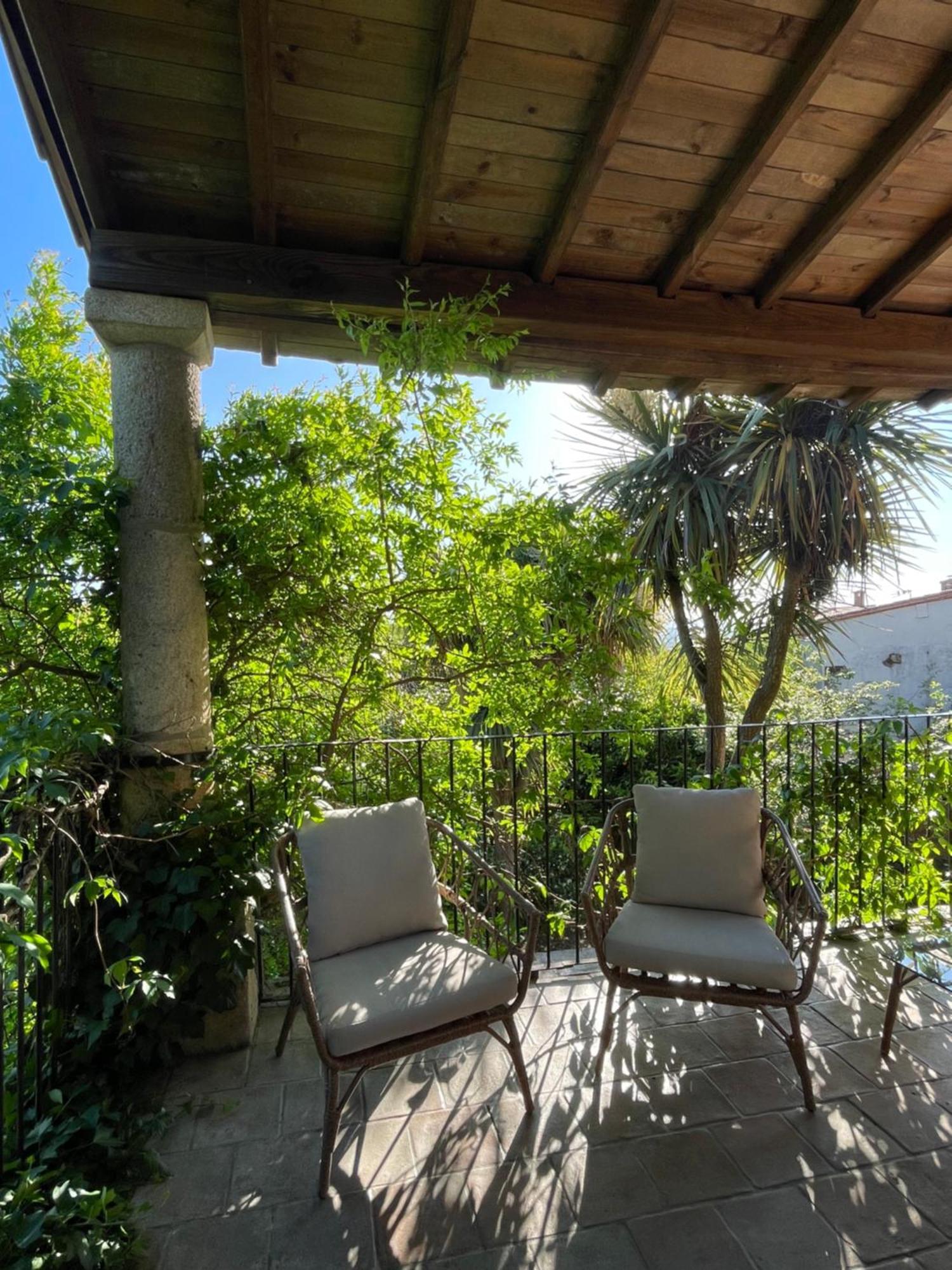 Villa Terracea à Hoyos Extérieur photo